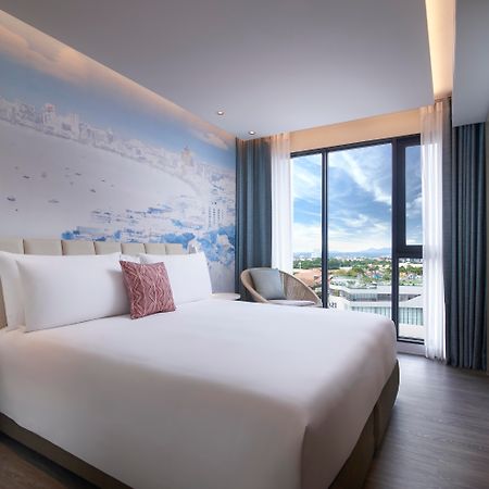 Ozo North Pattaya Hotell Exteriör bild