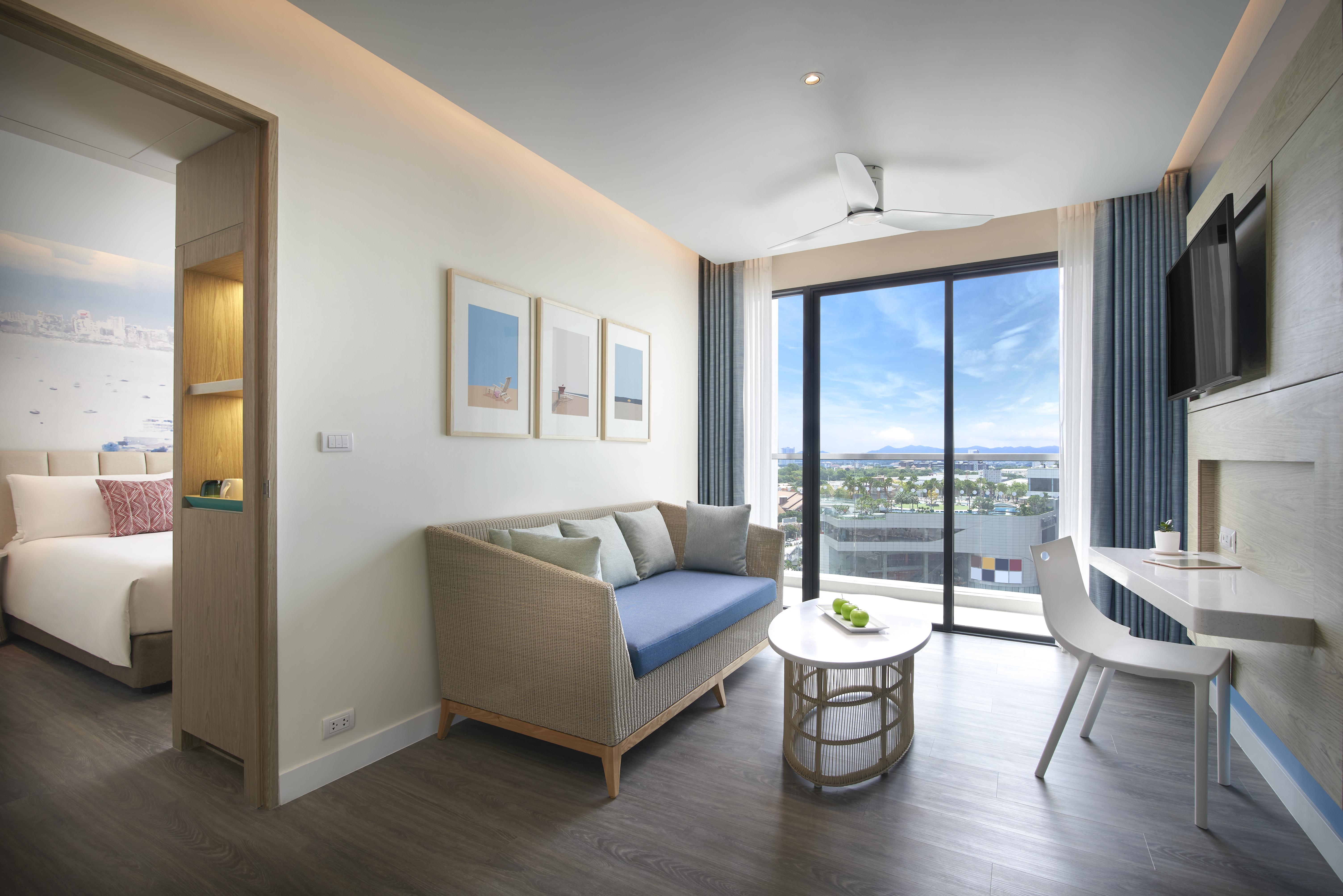 Ozo North Pattaya Hotell Exteriör bild