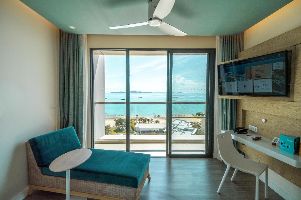 Ozo North Pattaya Hotell Exteriör bild