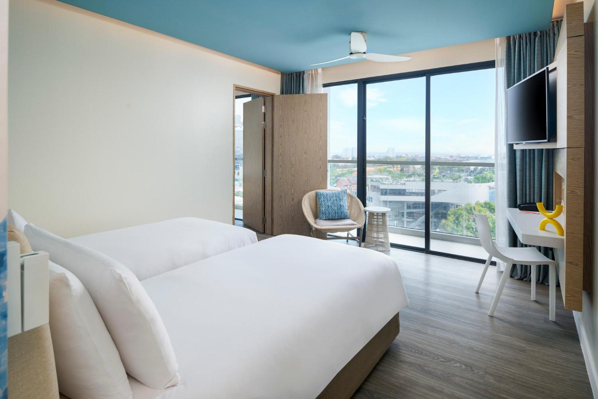 Ozo North Pattaya Hotell Exteriör bild